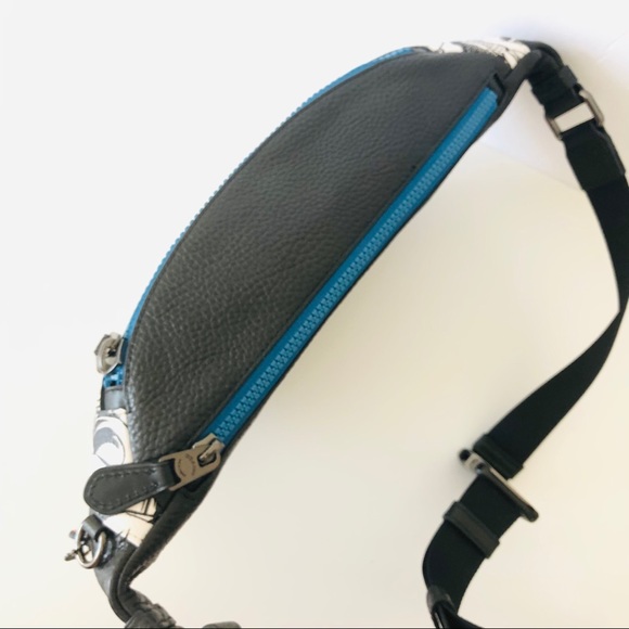 Coach Marvel Warren Belt Bag Comic Book Print - Picture 4 of 6